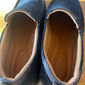 Men's Slip On Shoes Size 10.5